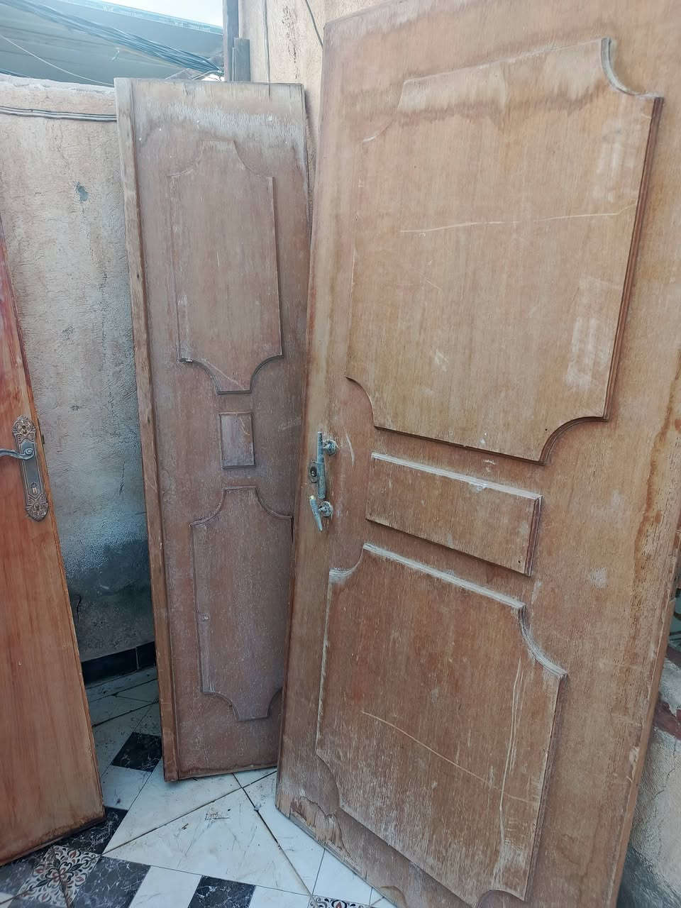 ٣ بيبان • خشب ثقيل • واحد ونص