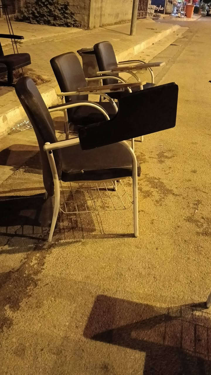 بۆفرۆشتن بەحەدەد بەردەستە
***********
