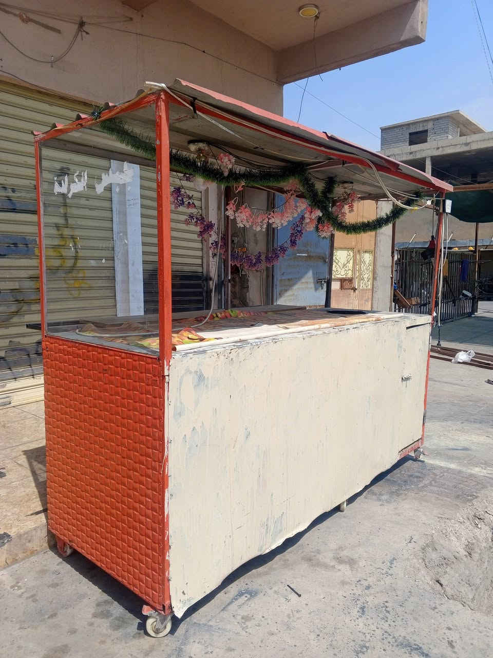 عربانه ترهم عصائر وترهم مطعم بيها مال طباخات ***********
