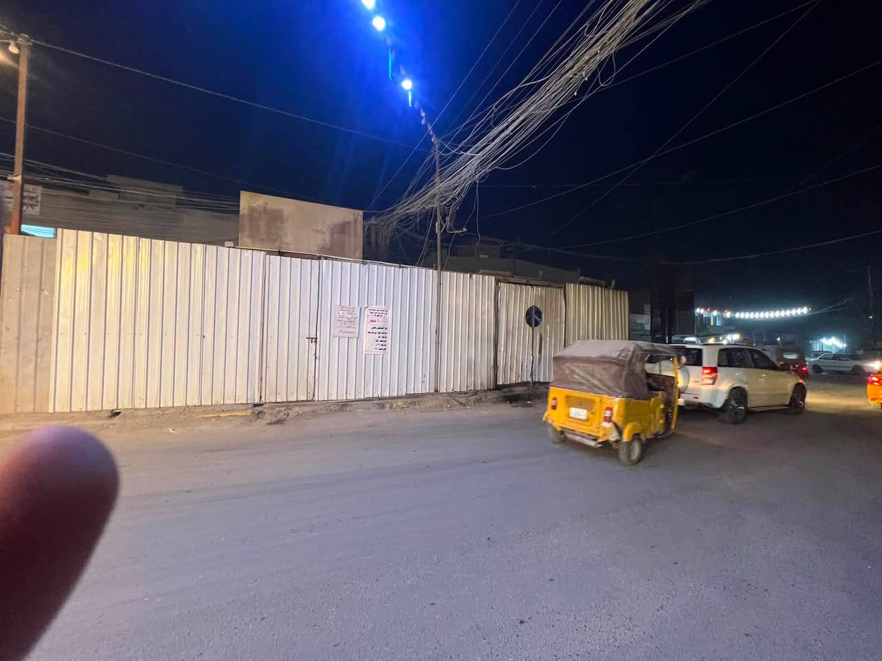 موقع مولده لبيع مكانه بغداد مدينه الصدر الاوفلي مكنانه جزه وسطيه بيهه حصتين كاز ٢٧٥ وثانيه ٢٧٥ محمل ١١٥٠ بي أربعه مكاين 
دايو ثمانيه وديس وكمنز وشتاير 
رقم ***********

