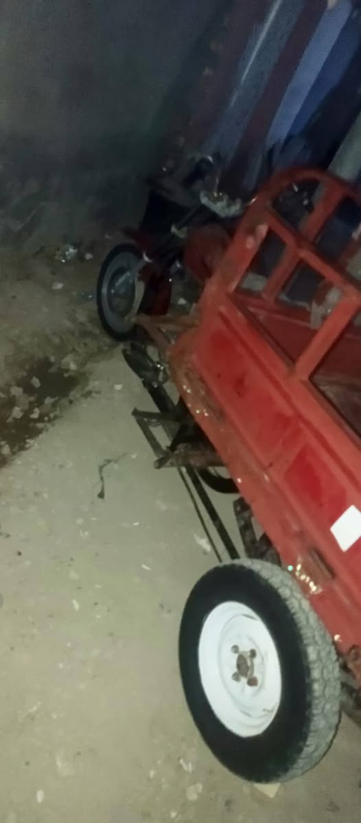 ستوته للبيع حلوه ومرتبه مال شغل كلك ومكفوله عن السرقه مكلف بل نشر ***********
السعر 450ًوبيها مجال
