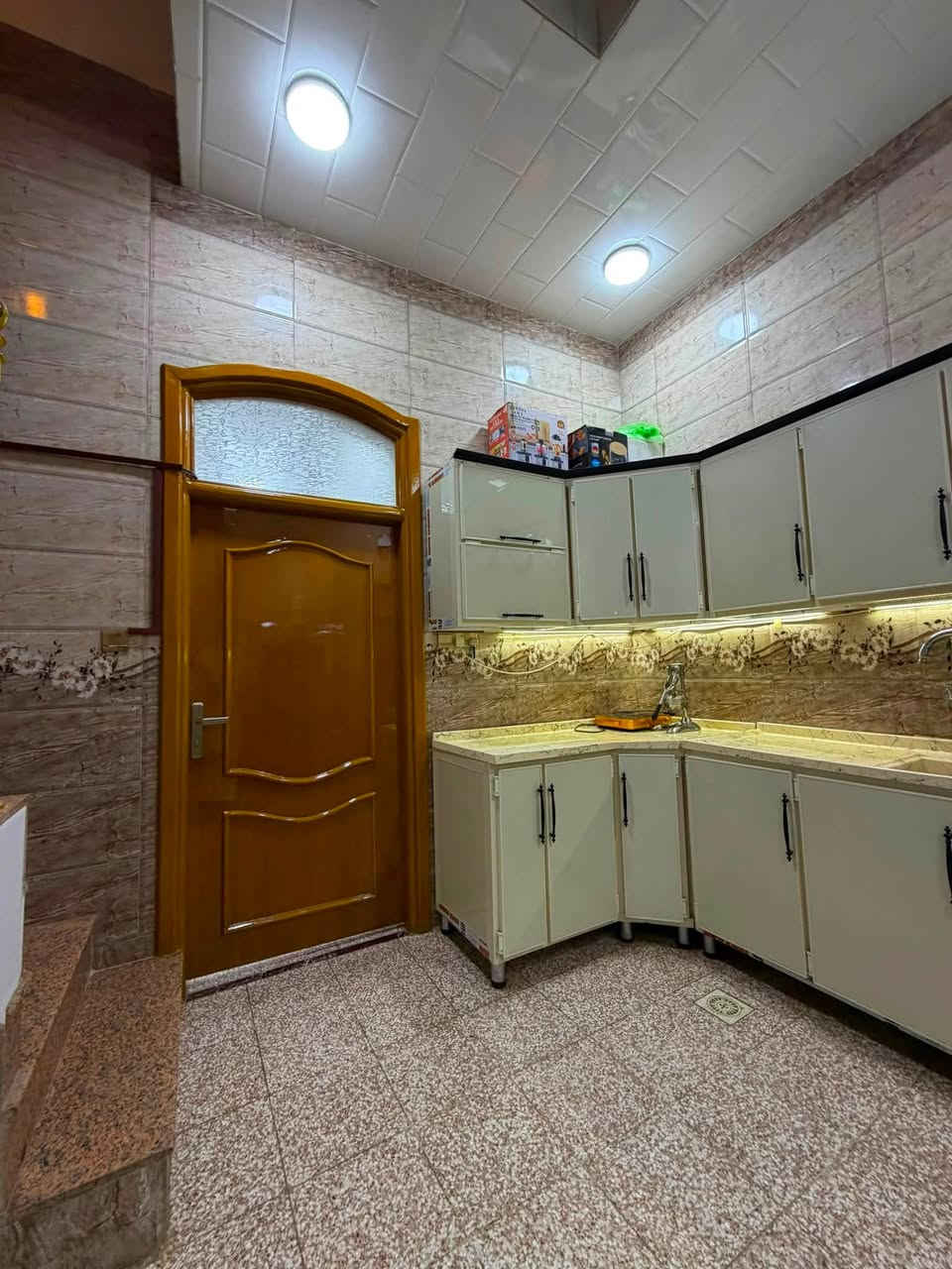 90 م موقع جداً راقي وسعر كلش مناسب 👌
حي السلام-النجف الاشرف

بيت مساحه 90م للبيع واجه 4ونص نزال 20
البيت طابق واحد كلش كلش نضيف بناء 2015
موقعه راقي خلف ذهب قرب مدارس مهدي الحكيم يعني الموقع فدشي 👌

وسعره البيت مناسب 

للاستفسار اكثر تواصل على الوقم او مراجعه مكتب الغدير في حي السلام شارع ابو الدجاج قرب مفاتيح دبي 

***********
