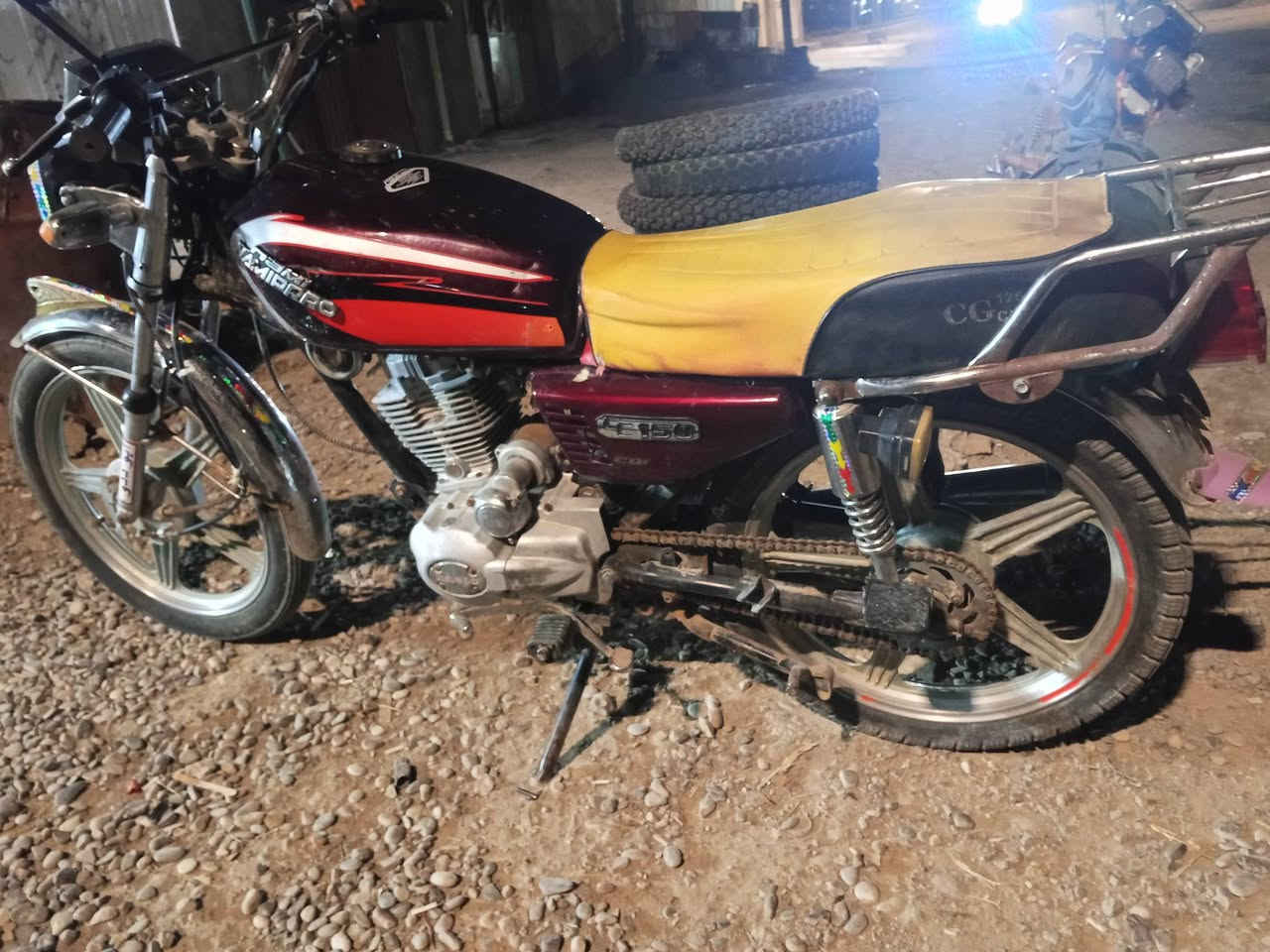 دراجة 5كير محرك 200بلادي خرسه فول كاتم كهربائيات سلف نقص باتري سعره 300بي مجال جلولاء قرية جميله ***********
