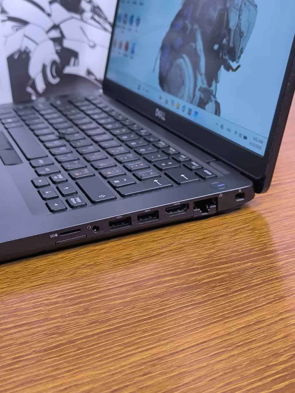 🔥 شغل عالي وفول القوة بسعر ما يتعوض! 🔥
​للبيع لابتوب Dell Latitude 5401 العملاق.. طيارة بالأداء وأناقة بالمنظر، من فئة الـ Latitude العملية والمقاومة للكرف!
​💡 ليش هذا الجهاز هو اختيارك الصح؟
​المعالج: Intel Core i7 الجيل التاسع فئة H (يعني معالج أداء عالي مو الفئات الضعيفة، يتحمل ضغط وحمل ثقيل بدون ما يرمش).
​الرام: 8GB DDR4 (سريع وجاهز للتطوير بأي وقت).
​التخزين: 256GB SSD (إقلاع بلحظات وسرعة خيالية بنقل البيانات).
​الشاشة: 14 بوصة بدقة FHD صافية وبألوان مريحة للعين.
​الكارت: Intel UHD Graphics 630 (شغلك المكتبي، الدراسة، والتصفح والتصميم الخفيف بطلاقة).
​المميزات: كيبورد مضاد للصدمات مع ستيكر ضوئي إنارة مضيئة لكتابة مريحة بالظلام!
​💰 السعر الكامل: 360الف دينار بس!
🚚 التوصيل: شامل وواصل للباب (ما تدفع ولا دينار زيادة فوق السعر).
​الكمية محدودة والجهاز جاهز للاستخدام الفوري.. للطلب أو الاستفسار دز رسالة للصفحة الآن! 📥 بغداد, العراق

نص مكتوب في الصور:
- PU Intel(R) UHD Graphics 630 0% Copy 0% 0% Video Decode 0% Video Processing 0% ared GPU memory 3.9 GB tilization 0% GPU Memory 0.1/3.9 GB Shared GPU memory 0.1/3.9 GB Driver version: 31.0.101.2135 Driver date: 3/6/2025 DirectX version: 12 (FL 12.1) Physical location: PCI bus 0, devic...
- CPU
- Intel(R) Core(TM) i7-9850H CPU @ 2.60GHz
- % Utilization
- 100%
- 60 seconds
- 0
- Utilization
- 9% Speed
- 3.66 GHz
- Base speed:
- 2.59 GHz
- Sockets:
- 1
- Cores:
- 6
- Logical processors:
- 12
- Virtualization:
- Enabled
- L1 cache:
- 384 KB
- L2 cache:
- 1.5 MB
- L3 cache:
- 12.0 MB
- Processes
- 191
- Threads
- 2104
- Handles
- 83652
- Up time
- 0:01:02:21
- Run new task