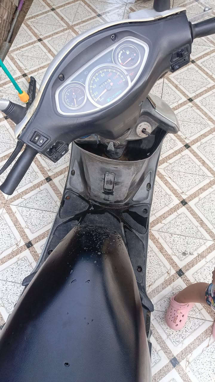 ج4 مفتوحه دراجه فول نعومه 
كله شغاله كل نقص مابيه 400 ومجاله قليل 
*********** ناصريه مركز دراجه على  البلاد

نص مكتوب في الصور:
- CAMON 20 Pro 2026.09.18 18:23 101mm f/1.7 1/60s ISO310