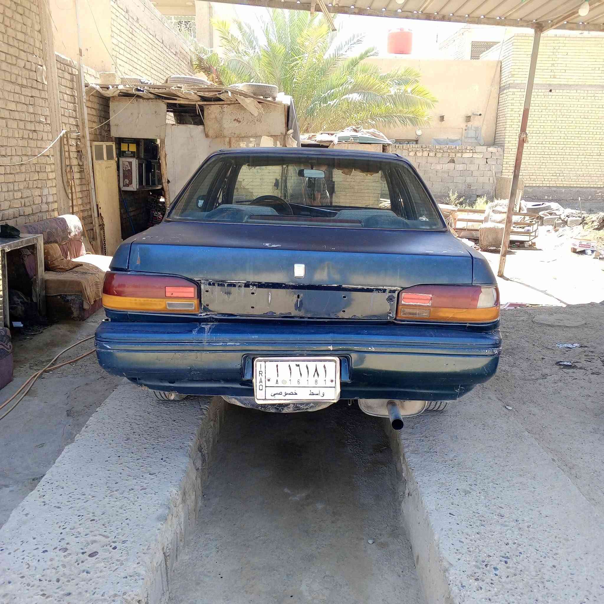 السلام عليكم كارينا للبيع بيها نواقص للبيع او مراوس  ***********
