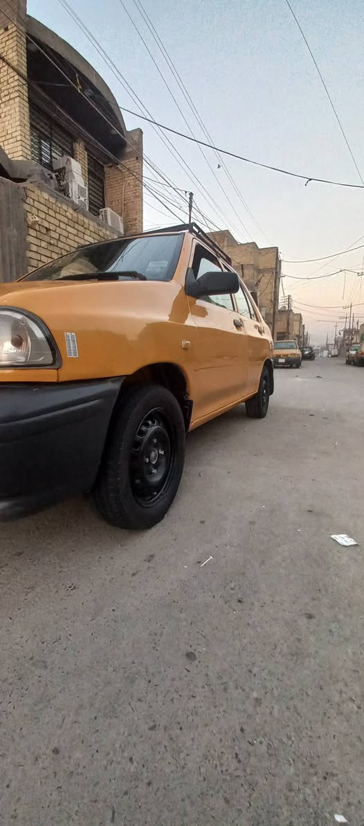 سلام عليكم سايبه مصبوغه حزام بدون ضربه ولا تبديل مكينه كير وشواصي مكفولات تحويل رقم نكليزي  السعر ٣٦ عليه غرامات ٩ أوراق ينزلن من السعر السياره ***********
