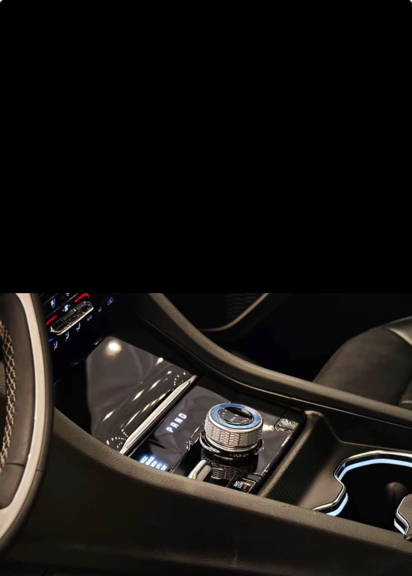🚙 للبيع | Jeep Grand Cherokee 4xe موديل 2024

🔥 جراند شيروكي 4xe – هايبرد بلَگ إن | Plug-in Hybrid

▪️ موديل 2024
▪️ محرك 2.0L Turbo
▪️ منظومة 4xe Plug-in Hybrid
▪️ قوة وأداء عالي مع كفاءة أفضل بالوقود
▪️ دفع رباعي 4x4
▪️ ناقل حركة أوتوماتيك 8 سرعات
▪️ أوضاع قيادة متعددة
▪️ أنظمة متقدمة للسلامة ومساعدة السائق
▪️ شاشات وأنظمة ترفيه متطورة
▪️ 3 شاشات
▪️ فول مواصفات
▪️ ماشية 50 ألف ميل
▪️ نظافة 100%
▪️ رقم أربيل باسمي
▪️ مع كتاب تظليل 80%
▪️ مكان السيارة بغداد
▪️ صور الضرر مرفقة

💰 السعر: 309

🔄

📞 ***********
