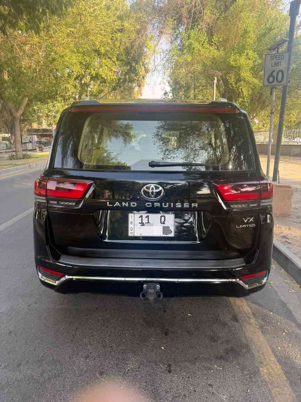 لانكروزر VX Limited موديل 2024
فل مواصفات
ذاكرة مومري
كشنات تدفئة وتبريد
كشنات خلفية كهرباء
5 كاميرات محيطية دوارة
رادار أمامي ونقطة عمياء
مكفولة كفالة عامة
ماشية 29 ألف
رقم بغداد
مغلفة PPF
السعر 72/500
للاتصال ***********
