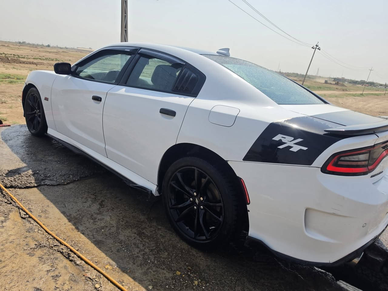 دودج تشارجر  RT 5700 موديل 2016  بغداد خصوصي والسنويه بأسمي بس سقطت صارلها فتره وماجددتها لأنشغالي بأمور اخرى السعر 175 وبيها مجال مال جناي فقط للدوام مستخدمها +حادثها فقط جاملغ بأمريكا وهنا مبدل بنيد للتحديث 
●تدفئه تبريد جيد 
●ايرباك سليم 
●كشنات جلد 
●تدفئه تبريد بالكشنات 
●شفتات ستيرن 
●تحكم كامل ستيرن 
●كشنات تحكم كهربائي 
●شاشه كبيره 
●ويل 20 (بلاك توب) 
●محرك وگير نظيف جدآ 
●بي اضافه اويل كاج كان (قانصه زيت) 
●السياره بيها كاميرا خلفي امامي (داش كام) 

غير متواجد بالفيس للاتصال ***********
