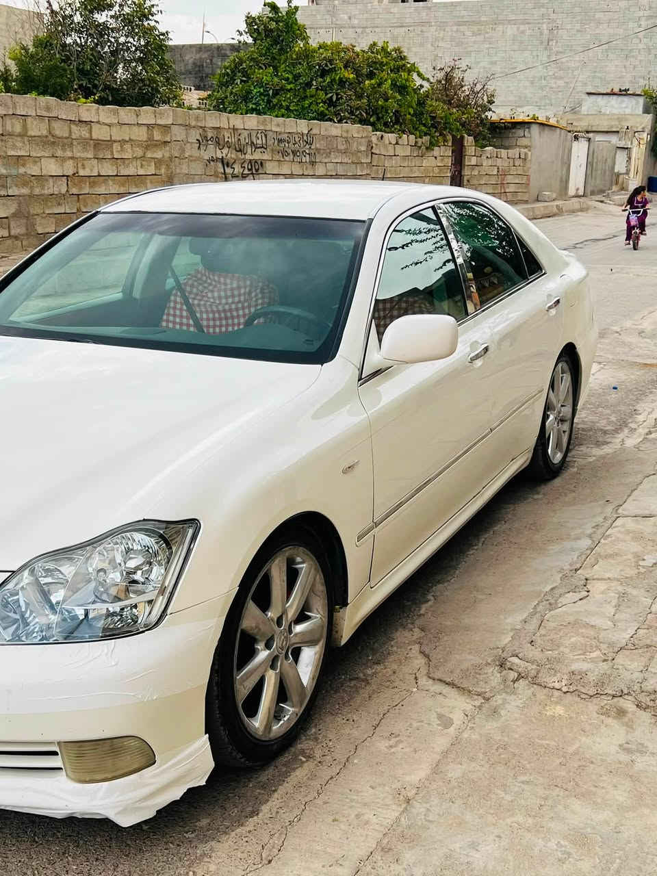 شاهینە براوە براوە ٢٠٠٥
کۆدی هەیە ✅
١٨٢ بێ دوکەڵ 
٣ دوگمەی ناو ڕەشی ساج سوور
جڵدو هیتەر
سوکان کارەبا 
ئاوێنە کارەبا
لایت نەوچەی کوێر 
مەجموحە سوکان لێگزیز زۆر نەرمو خۆشە 
ئاوێنەکانی دەخەون 
چوار تایە و ویلی لۆک 
گێرو مەکینە بەشەتی 
سه‌خف شووشه‌
لاشه‌ شووشه‌
سەحرئ 56مەحامەله‌یه‌كی برایانە
شوێن ڕانیە - حاجیاوا
***********

