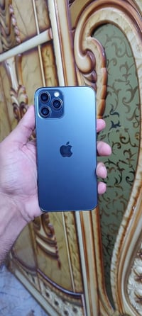 ايفون ١٢ برو ماكس • ٢٥٦ جيجا • سيم ما يشتغل