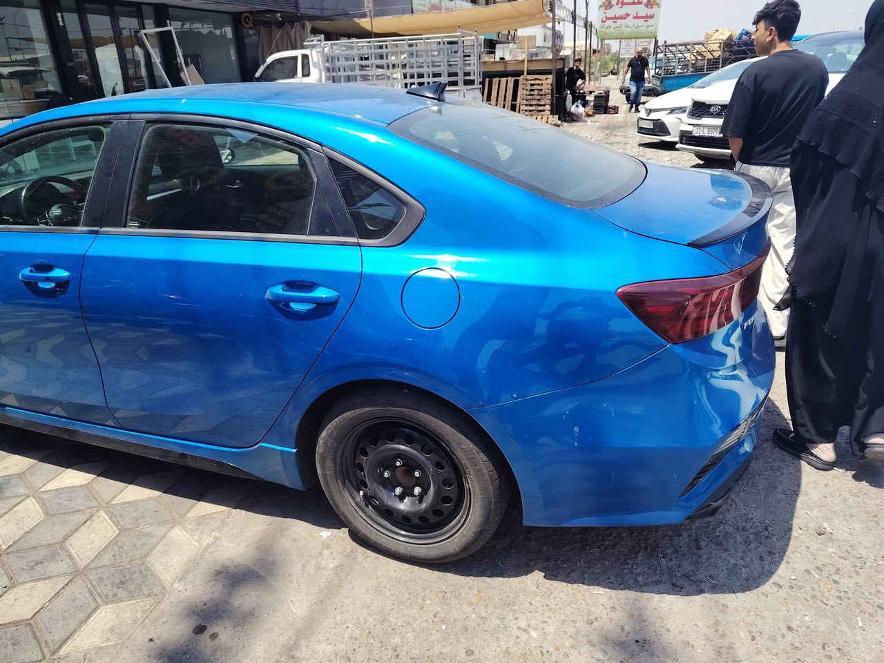 سلام عليكم سياره فورتي موديل ٢٣ وارد ضربتهه خفيفه كلش *********** خابر وبيك خير وتدلل
