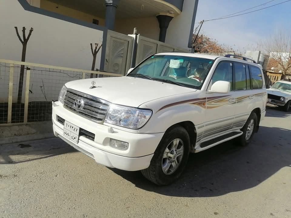مرحبا عندناGXRلبيع نظيف جدان 2005و سياره راقم سليمانيه  و سياره بيها سلاجه  كها ب شرت تحويل و سعر$175و راقم واتس اب***********و راقم زين*********** وسياره 6سلندار
