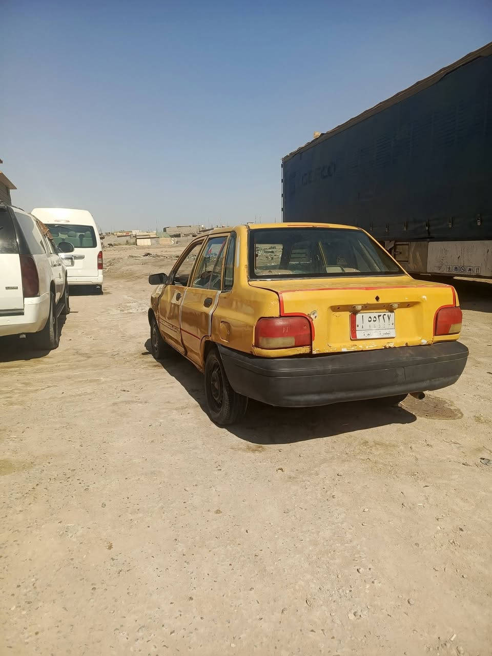 سلام عليكم سايبه مكينه حلوه ولكير لرابع يفلت 
شواص نضاف راعيه ما وصله َ،دواخله جديده،
 سياره جازه مكاني ابو لخصيب 
 سعر 10 مراوس اراوس 
 ***********
