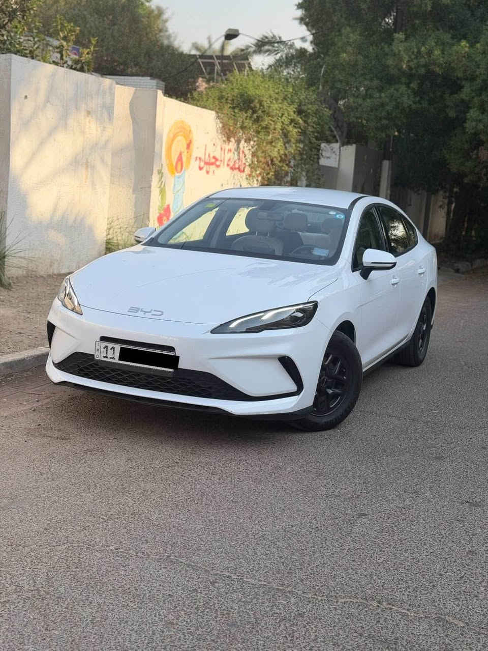 🚘 للبيع BYD Seal 5 موديل 2025 — نظافة عالية جداً
بي واي دي سيل فايف

سيارة BYD Seal 5 موديل 2025، بحالة ممتازة جداً ونظافة واضحة، ومناسبة للي يبحث عن سيارة شبه جديدة بدون تعب

🔹 الممشى: 27,000 كم فقط
🔹 رقم بغداد — بأسمي
🔹 السيارة مكفولة من الصبغ
🔹 الصبغ بحالة ممتازة
🔹 يوجد رصعة صغيرة جداً بالجاملغ الأيمن، متبين اصلاً
🔹 التايرات بحالة الوكالة
🔹 السيارة جداً نظيفة ومحافظ عليها
🔹 الشاحنه الأصليه موجود
🔹 السيارة جاهزة للفحص بأي مكان يختاره المشتري

💰 السعر: 20,800,000 دينار
📍 المكان: بغداد
📞 للتواصل: ***********

السيارة نظيفة على الطبيعة أكثر من الكلام، والفحص يثبت حالة السيارة.

للجادين فقط، والمعاينة والفحص خير دليل.
