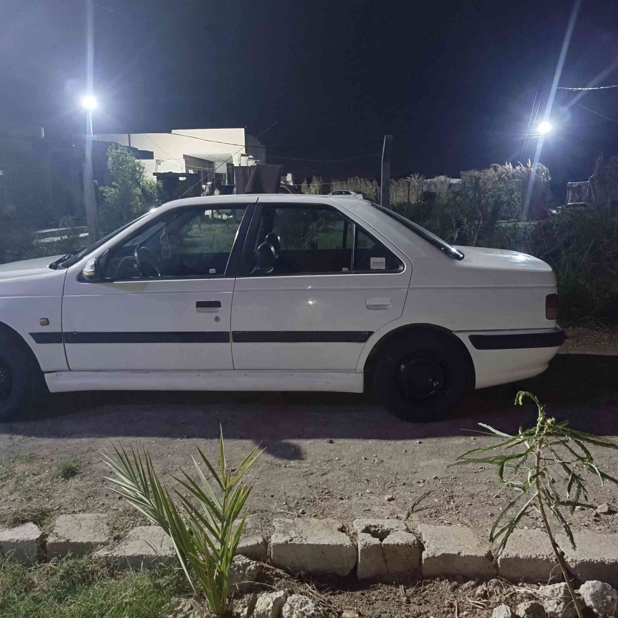 السلام عليكم بيجو بارص ٢٠١٢كير مكينه جاهزه التبريد عاطل معرف شبيه مكاني بغداد السلاميات السعر ٤٠وبيها مجال راعيها يطلب خمسه ورقات ينزل من السعر ***********
