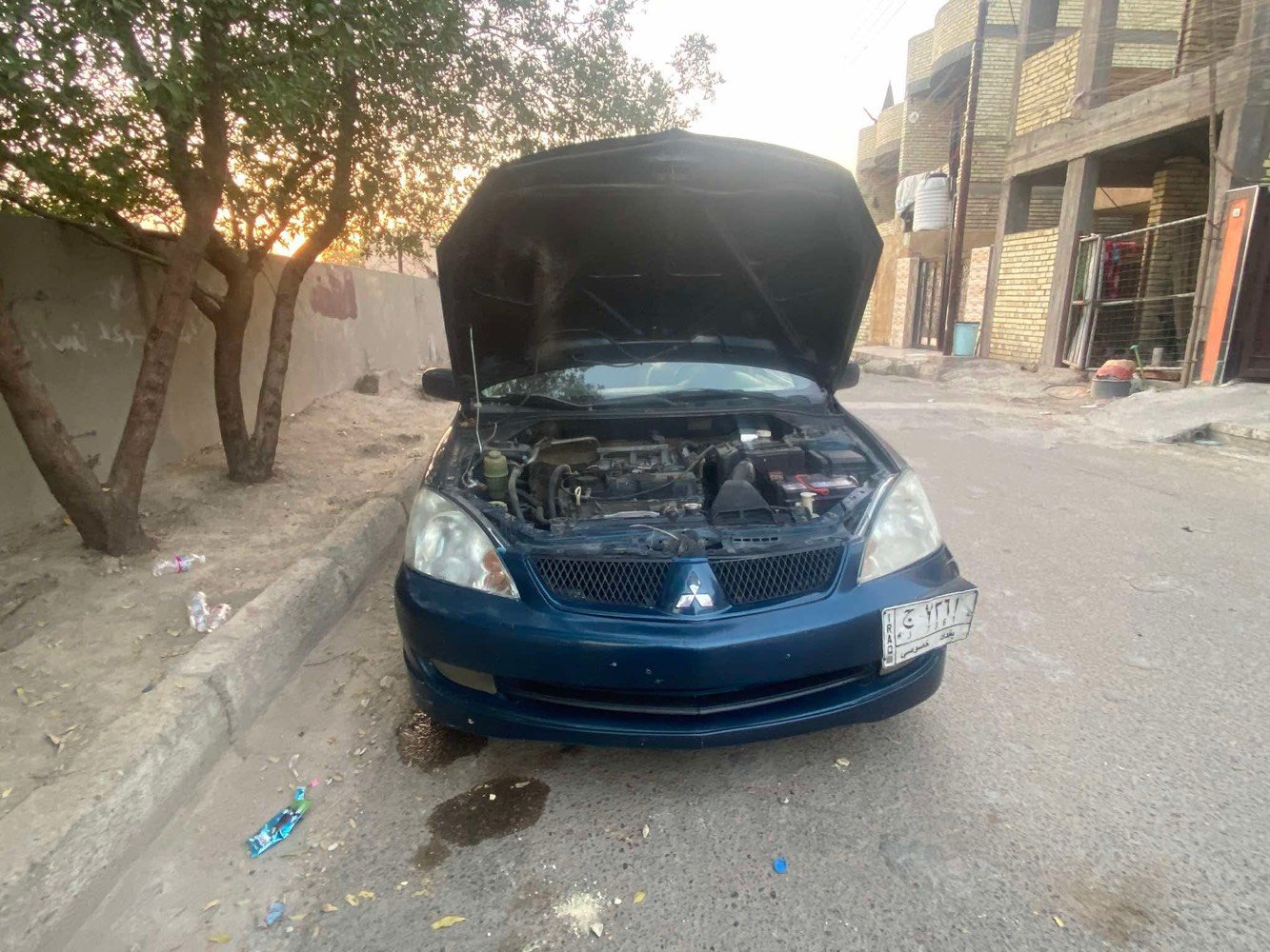 لانسر ٢٠١١ بغداد اتو كاملة. السعر ٥٥ مطلوبة سنة تسديد علينا. نتعهد وكالة. وتسديد