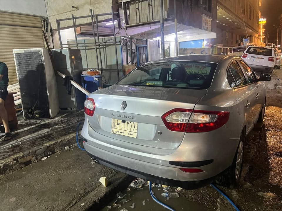 رينو فلونس ٢٠١٦ بدون حادث مصبوغة جمالية بسبب جراد 
كير ومحرك و تبريد بلادي شغال ممتاز مابيها نقوصات ماشية ٩٧ الف كيلو مشروع وطني
السعر 67 ورقة
مكانها بغداد الكرادة داخل 
التواصل على رقم 

***********

***********

***********
