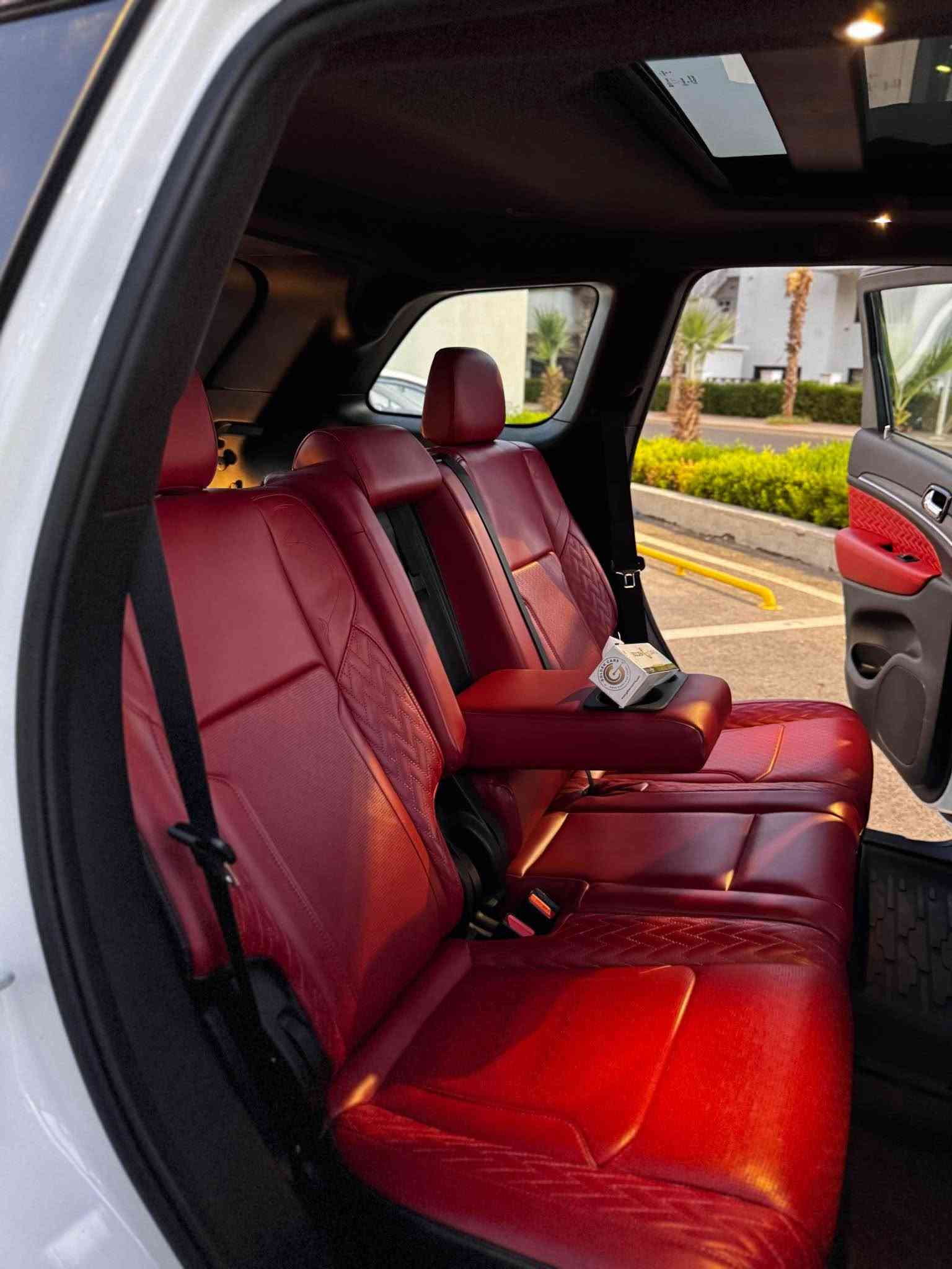 Jeep 80th anniversary 
2021 HARLEM 
جيب مناسبة 80 سنة مواصفات 1على1 خليجي 
صفر شركة اربيل هارلم 
سيارة زيرو ماشية 20 الف مايل 
گير محرك سيارة بالباكيت كله مكفول 
سيارة داخل احمر دوسة كهربائي 
فول فول فول مواصفات 
ملاحظات بيه سيارة اربع اصابع تكحيل بالجاملغ 
دعامية شبر صبغ 
باقية برغي برغي شرط كله 
سعر جوه كل السوگ 
مكان سيارة اربيل 
سعر جوه كل السوگ 289 ورقة مجال كلش بصيط 
واتساب *********** أربيل, العراق
