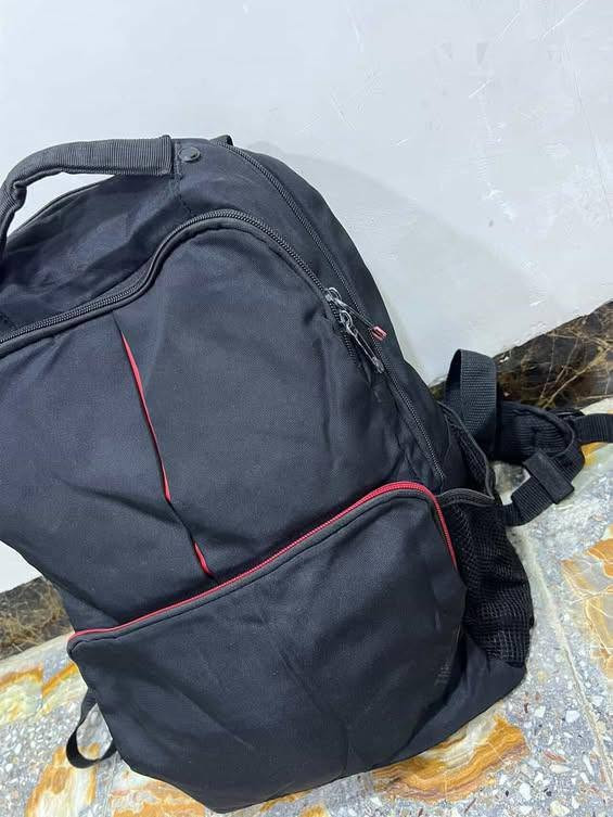 اللهم صلى على محمد وال محمد
وصلت بضاعة جديدة جنطة مدرسة 

اكو جنطة ب 5

واكو جنطة ب 3

توصيل حي دجلة 1000

الاتصال 

***********
