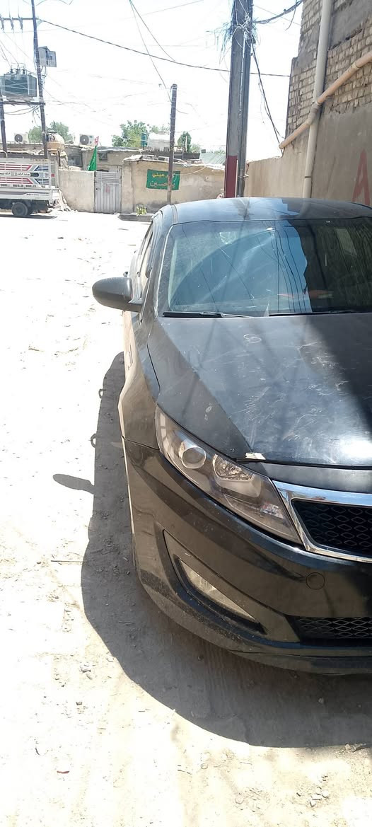 سلام عليكم اوبتما وارد كوري خط واحد
بيه صبغ وبيه معجون بدون دواخل بنيد جاملغ خلفي وباب امامي معجون الباقي صبغ بس 

مكينه تبخر كير خير من الله 

تبريد ثلج 

حداديه جديده 

دواخل جديده 

تخم تأير 

كهربائيات فول 

رقم بغداد 

سعر 77وبيه مجال
***********
