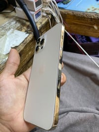 آيفون ١٢ برو ماكس • ٢٥٦ غ.ب. • شاشة مستبدلة