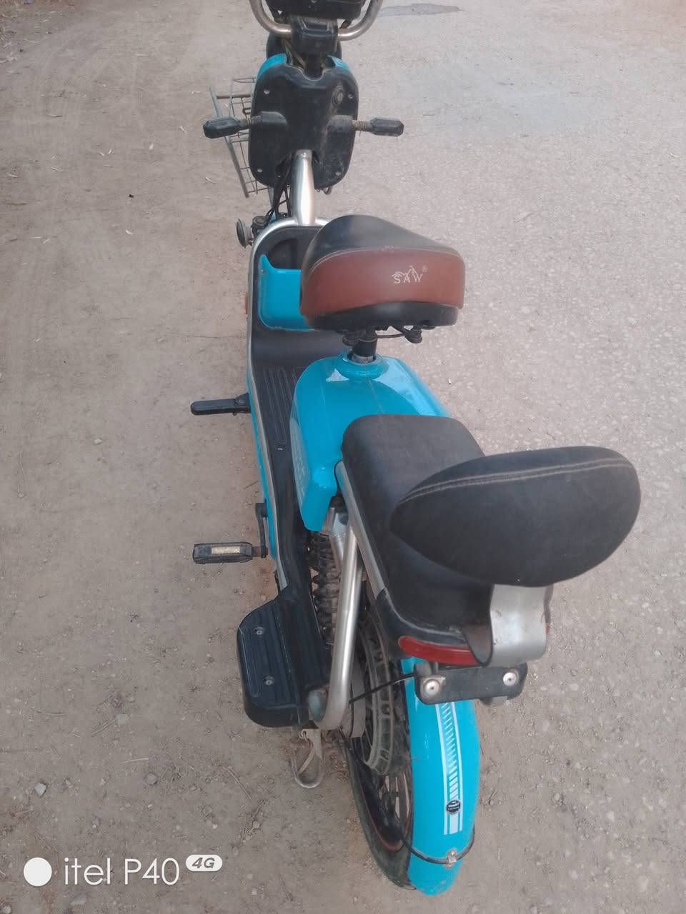 بايسكل شحن للبيع منتهيات بطارياته ودكمت السرعه ماته ماعرف شبيها البايسكل ستخدام شخصي ونضيف شاحنتين ويا وبصمات ثنين وسويج ثنين بي بلوتوث البايسكل كلشي ما مبدل بي كله بلادي السعر خاص أو اتصل على الرقم *********** المكان كربلاء
