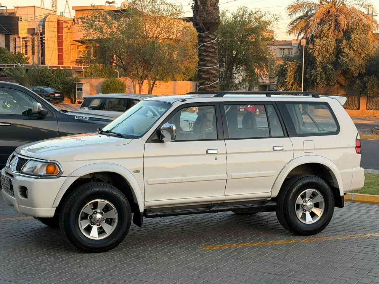 السلام عليكم ناتفيا للبيع موديل 2008 سياره جاهزة كير مكينه تخم تأير سياره خليجي مابيهه ضربه رقم بغداد بسمي تحويل ثاني يوم سنويه ورقم جديد مكاني بغداد
السعر 113 
للاستفسار***********
