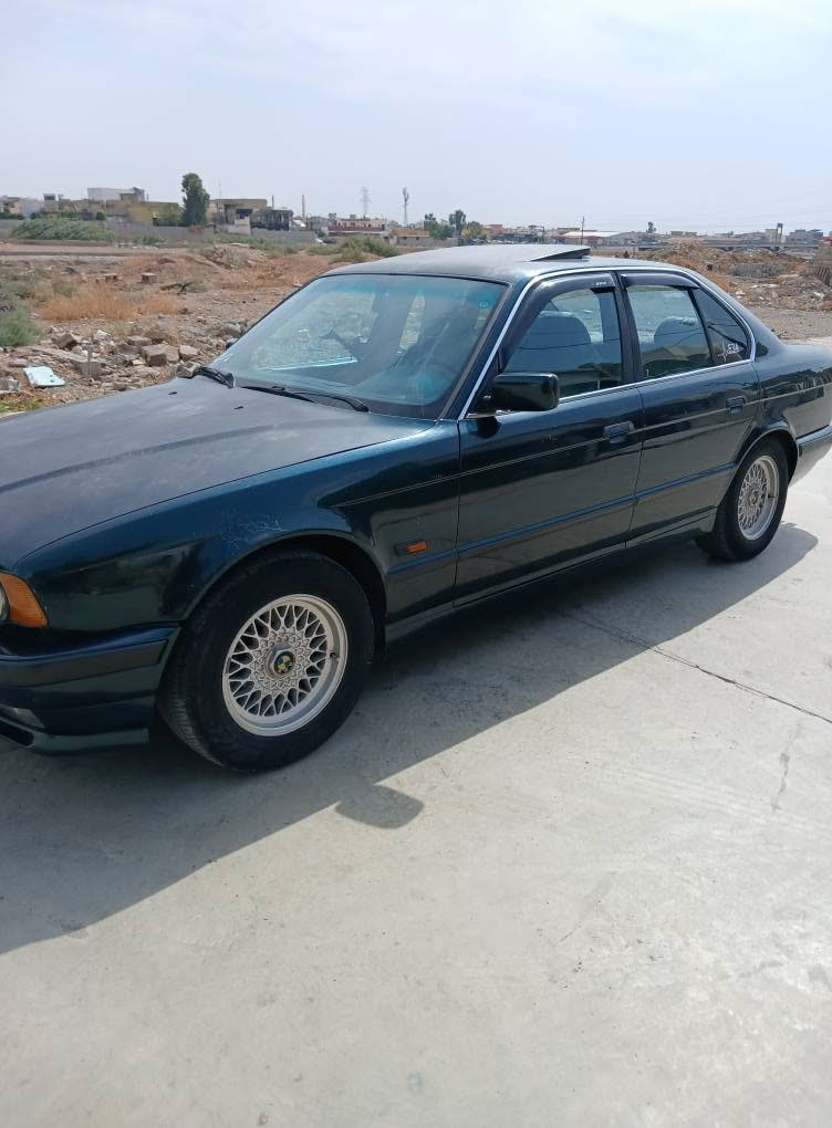 بي ام 525i • كير اوتو • كركوك