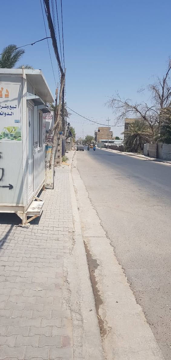السلام عليكم توجد لدينا قطع لبيع ١٠٠ متر و٧٠ متر و٥٠ متر العنوان بغداد الشعلة الدوانم  قرب جامع الرسول العظم ***********
