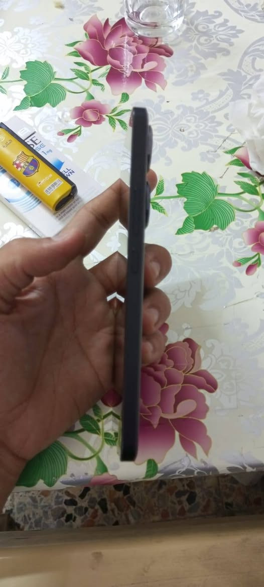 السلام عليكم
بوكو F6 شاومي

نظيف جدا استخدام قليل نظافة 95%

مع كارتونه

جهاز معروف بمواصفاته الراقيه

ذاكره 512

العشوائية 12 

120 فريم 

السعر 350 أو مراوس

مكاني بغداد 

***********
