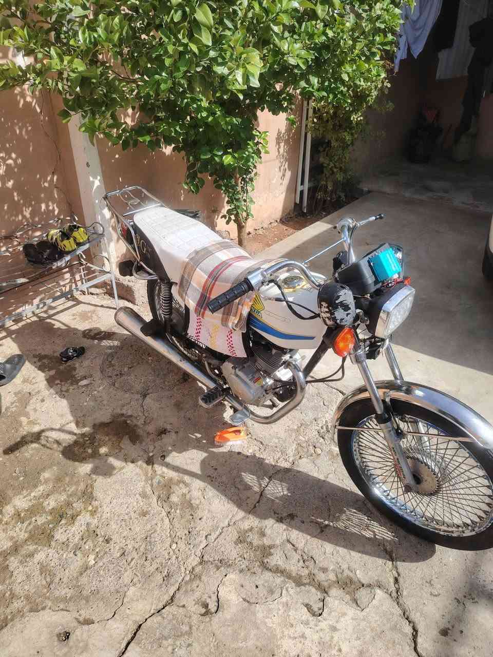 2020 • ما مفتوح • اوراق
