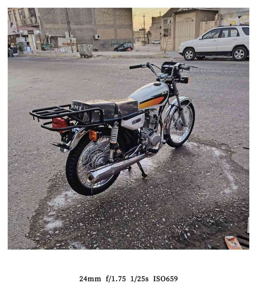السلام عليكم  دراجه للبيع موديل 27كفاله عامه داجه نضيفه حله من الصور كهربايات شقاله شلع مكينه 3حرف السعر 775وبيه مجال مكاني شارع الدره***********

نص مكتوب في الصور:
- 24mm f/1.75 1/20s ISO3059
- 24mm f/1.75 1/25s ISO659
- 24mm f/1.75 1/20s ISO2347
- 24mm f/1.75 1/25s ISO1800
- 24mm f/1.75 1/20s ISO2381
- 24mm f/1.75 1/50s ISO2928
- 24mm f/1.75 1/25s ISO1747
- 24mm f/1.75 1/100s ISO5522