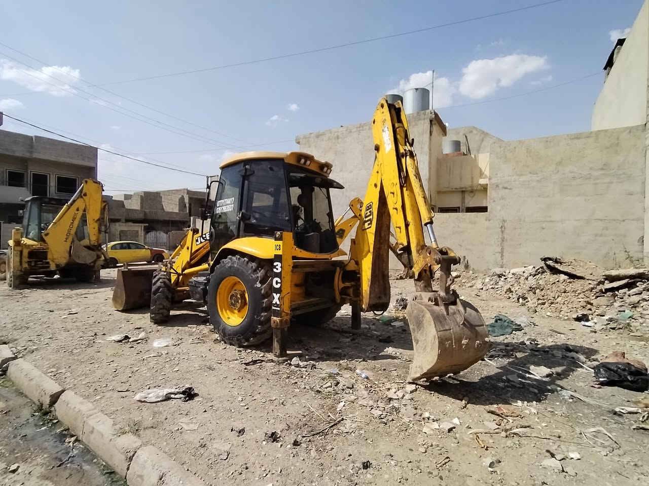 للبيع jcb موديل 2003 رقم أربيل عنوان موصل كلو شرط  الاستفسار اتصل او واتساب ***********
