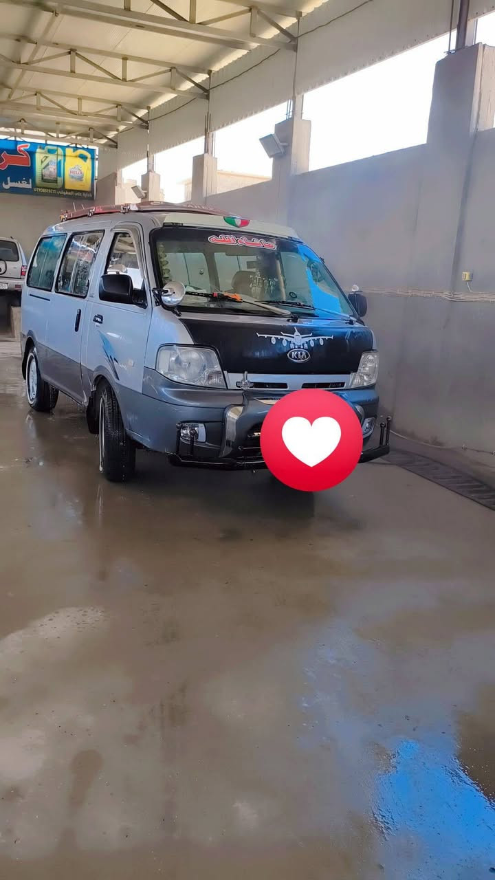سلام عليكم سياره بريجو منغولي 2004سياره كامله مكمله مكينه جديده بل جيس وكير واكسن وتخم تاير وشاشه وكامره ومصفره رقم نكليزي سنويه لل 31 مكان سياره بغداد   وسعر خاص ماارد على الفيس ارد بس على الخط ***********
