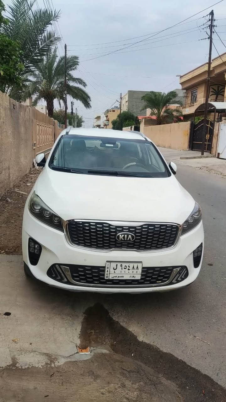 سورنتو ٢٠٢٠ • ٦ سلندر • رقم بغداد