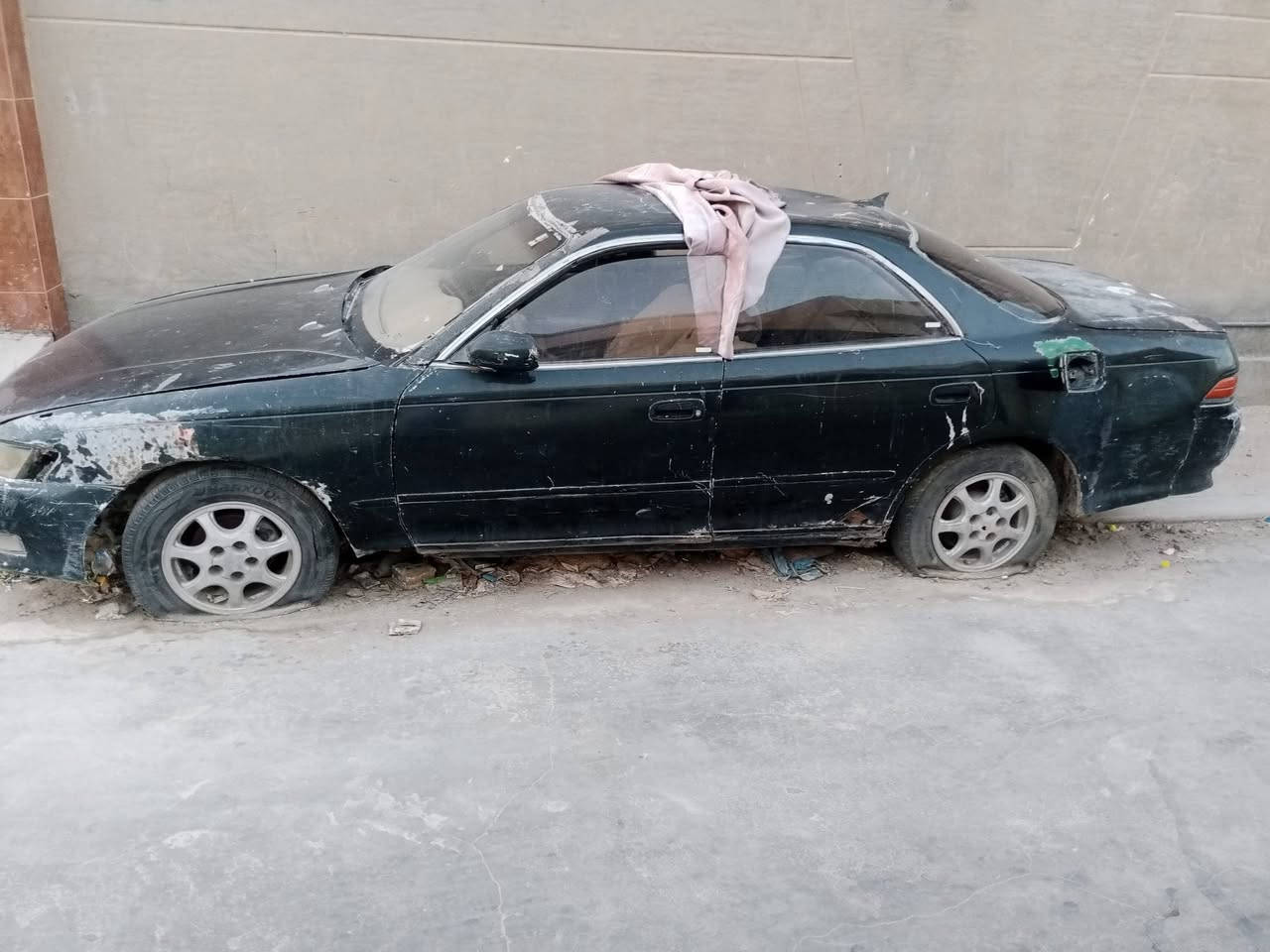 السلام عليكم ورحمه الله وبركاته
تسقيط للبيع مارك موديل ٩٢ بأسمي مشروع وطني رقم ديالى مكان السياره فلوجه السعر ١١ ورقه
***********
