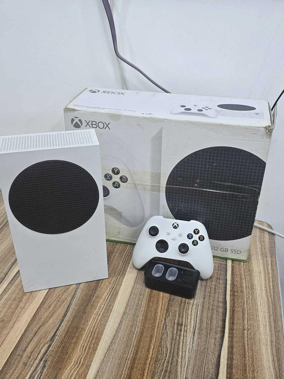 🎮 للبيع Xbox Series S نظيف جداً 🔥

الجهاز Xbox Series S بحالة ممتازة ونظيف، استخدام شخصي وما بيه أي مشكلة ✅
اصدار 22 كما موضح بالصور

📦 المحتويات:
• 🎮 Xbox Series S
• 🕹️ يد Xbox أصلية عدد 1
• 🔋 قاعدة شحن + بطارية قابلة للشحن عدد 1
• 🎮 حساب يحتوي على 5 ألعاب: هديه مع لجهاز بشرط تعرف تغير معلوماته

🔥 RUST
🔥 Call of Duty: Black Ops 1
🔥 Call of Duty: Black Ops 4
🔥 GTA V
🔥 Resident Evil 7

💯 الجهاز جاهز للعب، وما يحتاج أي شي إضافي

💰 السعر: [400 قفل]
📍 بغداد حي العامل
📩 للجادين فقط، التواصل واتساب 
***********
