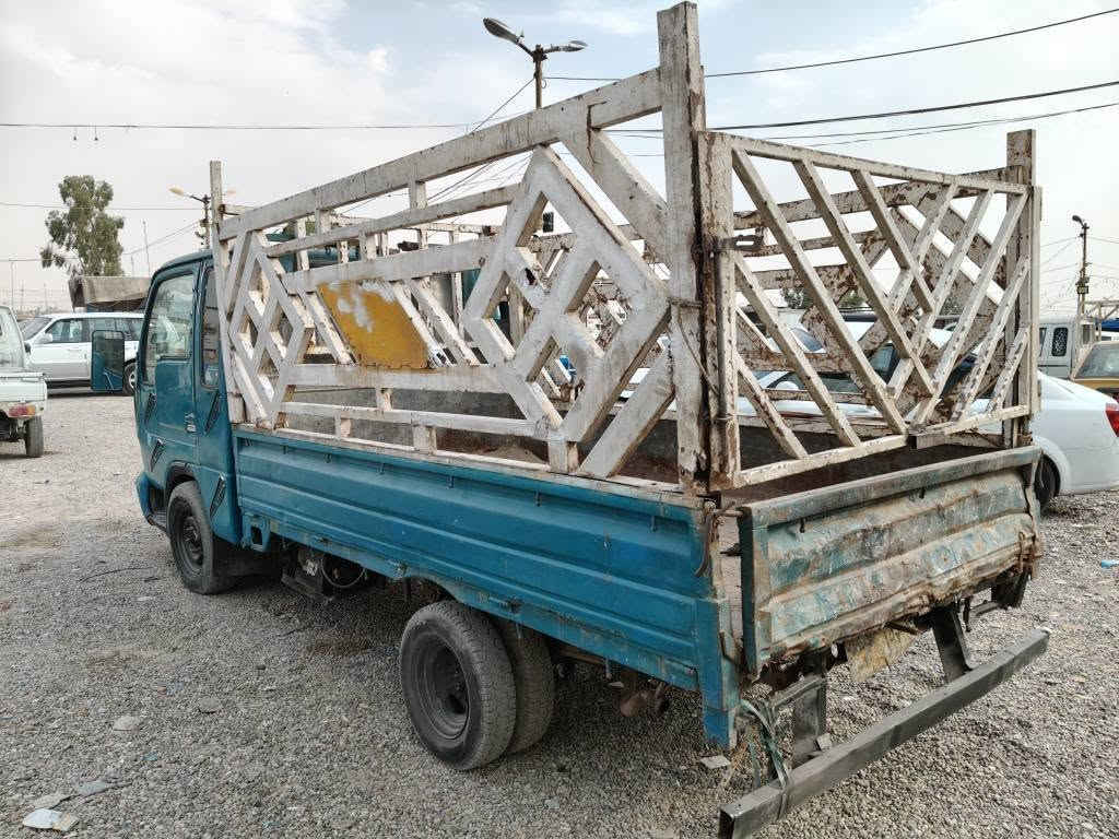 کیا مۆدێل 98 ئاڕم پلاستیک سلێمانی 
گێرو مەکینە بێ عەیب تەقەوڕەقەی بەشەرت
ئاڕم ئەوەلیات بەشەڕت 
سعری 24 کەمێک مەجال 
شوێن هەولێر معرەزی علوجان
*********** أربيل, العراق
