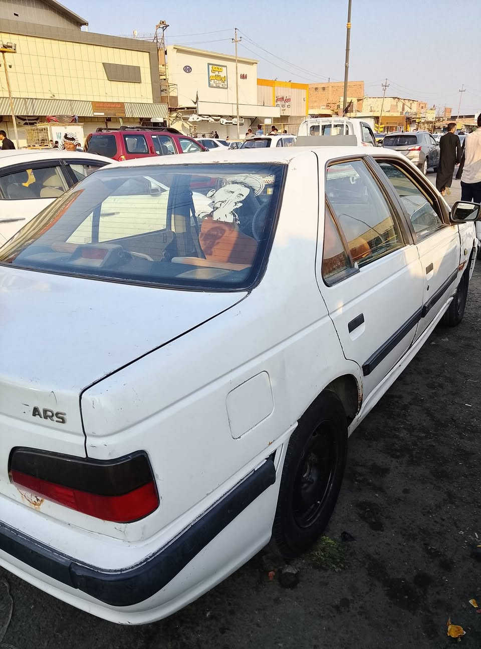 بيجو بارس • للبيع