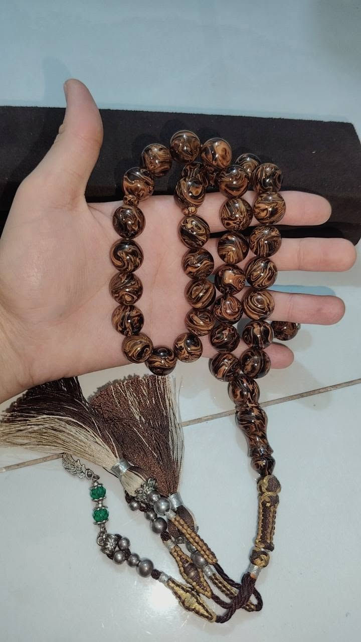 السلام عليكم من رخصت الادمن مسبحة بزوني مصاطب بس الكركوشه تسوه ورقة الواقع احلى من الصوره الاستفسار التواصل واتساب ***********
