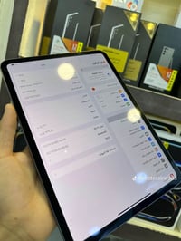 آيباد برو ١١ • ٢٥٦ • بطارية ٩٢٪