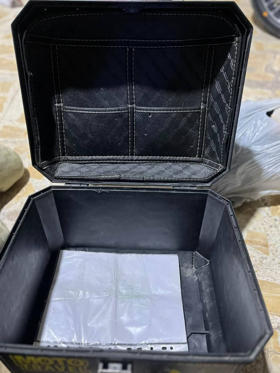 صندوك GSللبيع السعر ٢٥الف ***********
