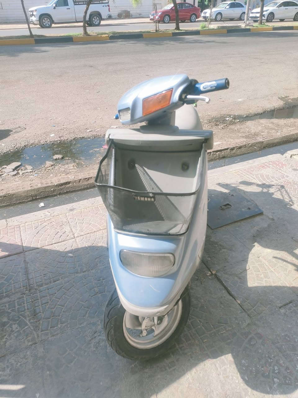 للبيع
ماطور بزونه برده 

مكينه ما مفتوحه بس قبق هندر شرط

درع اصلي 

وايرمنيه بلادي كلها شغاله 

شاصي شرط

مكاني فاروق ايمن 

السعر 350 وبي مجال بسيط الشراي 

الرقم ***********
