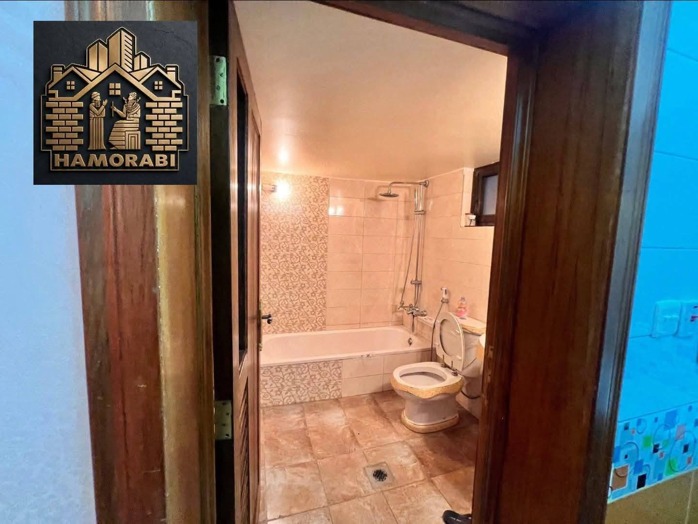 � دار حديث للبيع أو الإيجار – بارك السعدون
📍 الموقع: بارك السعدون – شارع المختار

🗓 سنة البناء: 2012

🪑 الحالة: يُباع / يُؤجر مع الأثاث (جاهز للسكن)

📐 المساحة: 287.5 م²

↔️ الواجهة: 9.9 متر

🛣 عرض الشارع: 20 متر

📄 السند: مستقل

✨ دار حديث بموقع مميز، شارع واسع، مناسب للسكن العائلي أو للاستثمار.

📞 للاستفسار والتواصل:

📱 ***********

📱 ***********

🏢 شركة عصر حمورابي للاستثمار والتطوير العقاري

📍 الكرادة – شارع العطار – بناية عصر حمورابي

🔑 نستقبل جميع العروض العقارية

(بيع – شراء – إيجار – إدارة أملاك
