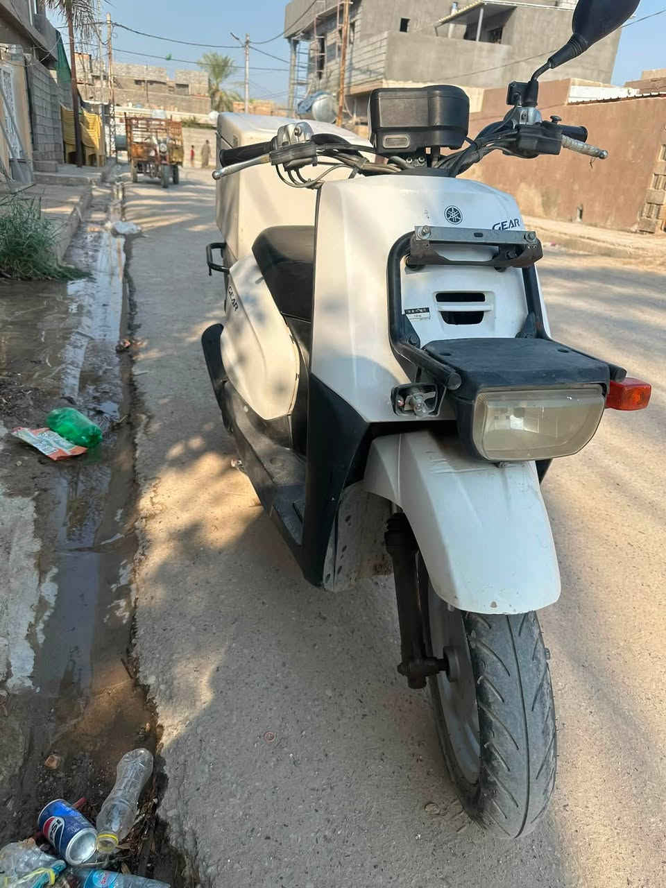 سلام عليكم دراجه بيكم نوزل برغي مملعوب بي كله كامل يدات تدفأه دراجه جديده سعر 725 او بيها مجال قليل حك الجيه ***********
