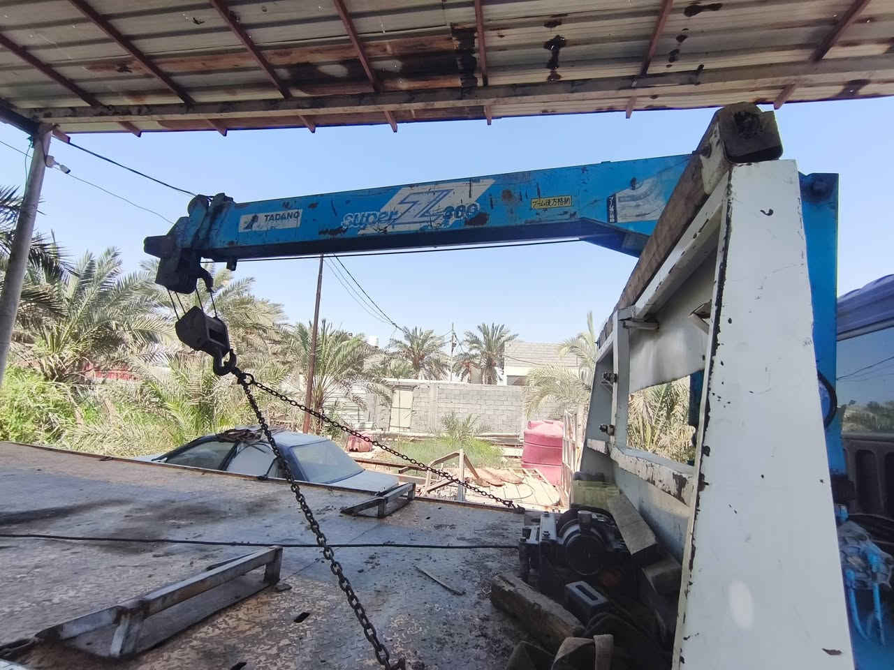 فوصه بزون مديل 92رقم بصره كرين 3سلايت مخالف صطحه نزال 3جك سياره ما ناقصها شي مكاني بصره  تواصل ***********

