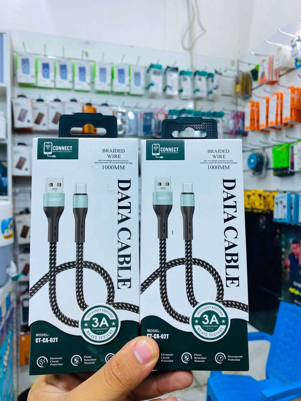 � مكتب الواجد 💜
🔌 شواحن أصلية تدعم الشحن السريع والآمن
🔋 كيبلات أصلية🎧 سماعات طوق أصلية
🎧 هيدفون وكالة🎧 هيدفون آيفون
🎵 إيربود وكالة. يدوم لمدة 30ساعة 

📍 العنوان: سوق الشيوخ – حي العسكري – بداية شارع الترابي
للاستفسار ***********

