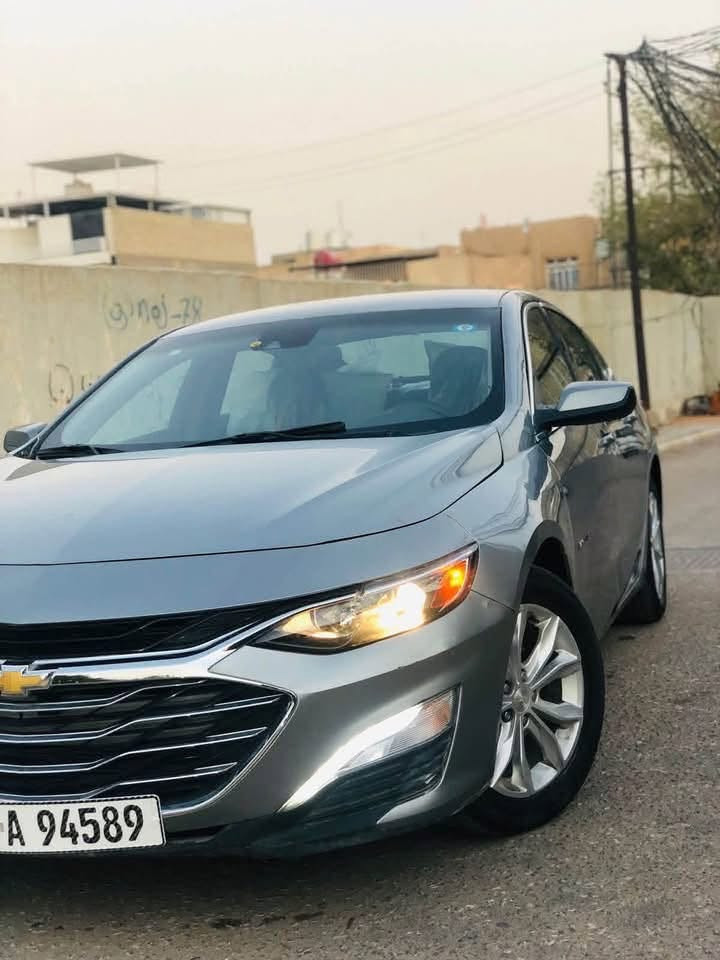 سلام عليكم ماليبو موديل 25 رصاصي توها طابه سيارة ماشية 22زيرو حادث بنيد وجاملغ صور لحادث موجوده وكل تفاصيلها يمي رقم نجف معوقين سدد قصدها تتحول مقدمه 55 ولباقي 3 اوراق بشهر سعر حلو مامحملها *********** مكاني بغداد

